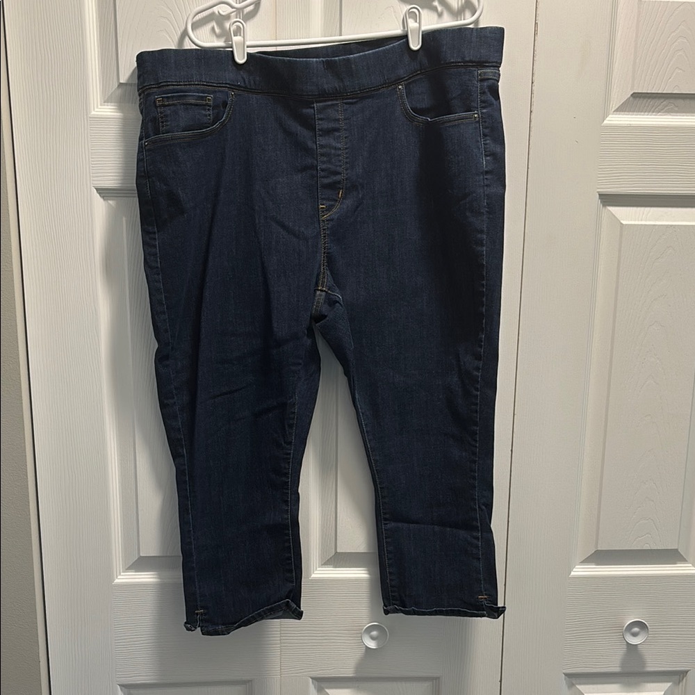 Signature by Levi Strauss Blue Ankle Cropped Jeans